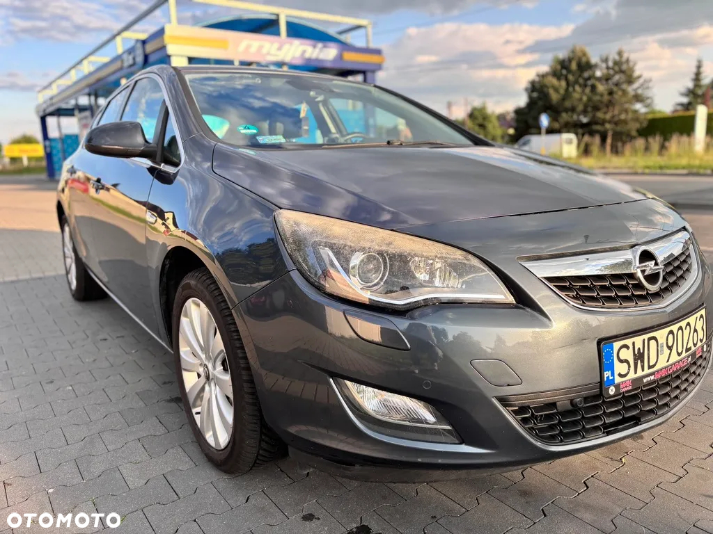 Opel Astra 1.4 Turbo Cosmo - 5