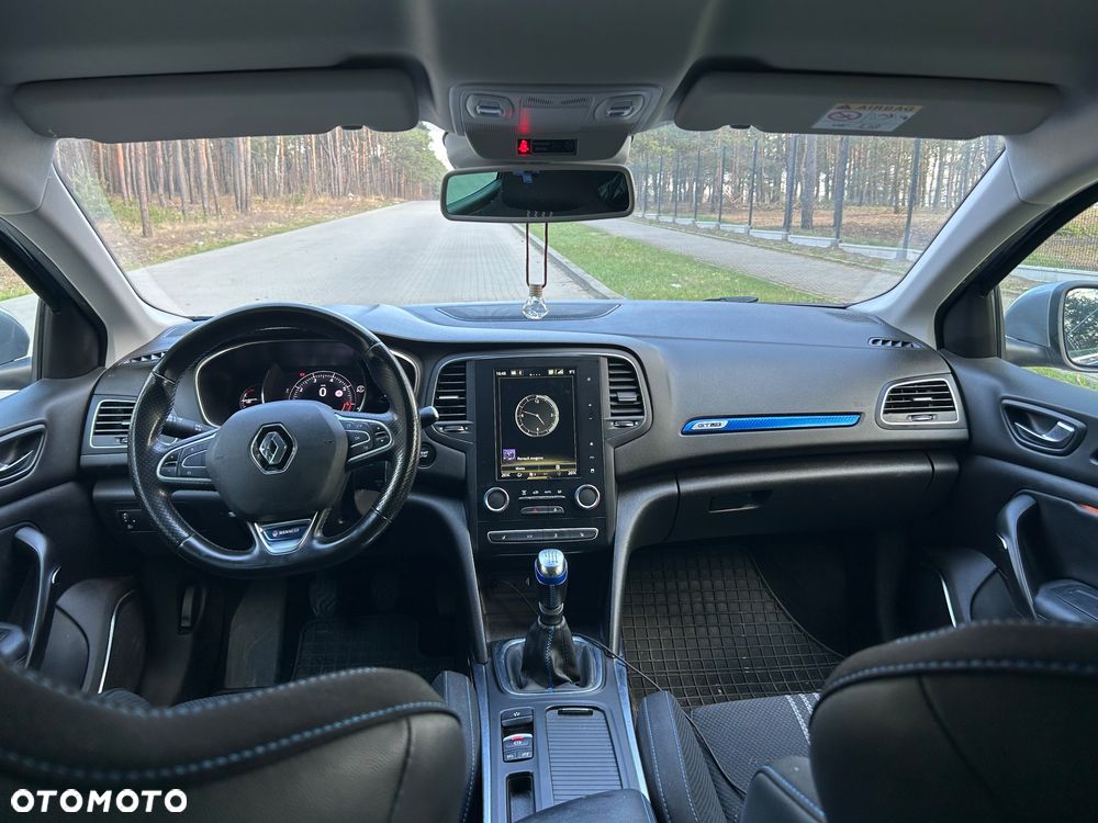 Renault Megane TCe 140 GPF GT LINE - 27