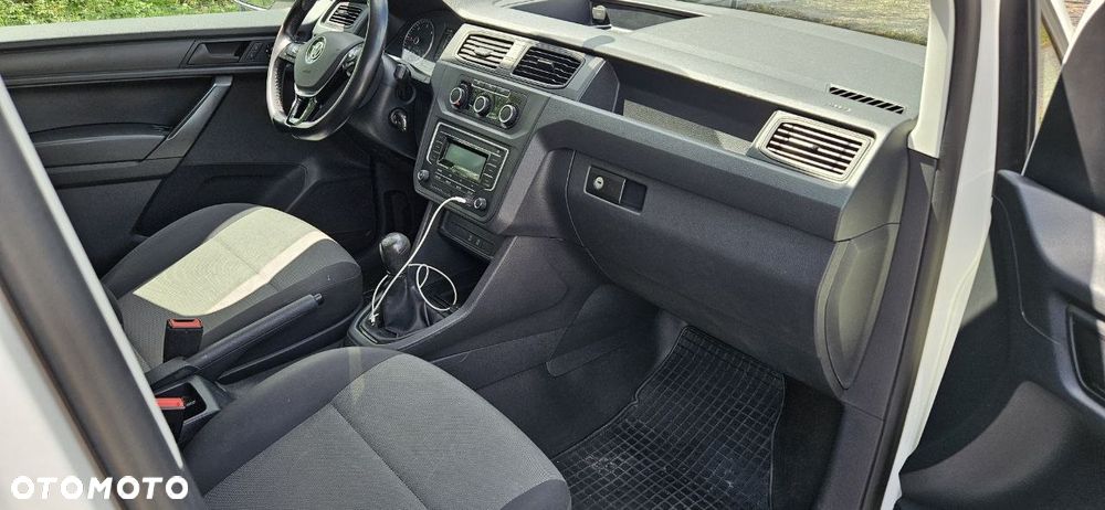 Volkswagen Caddy - 25