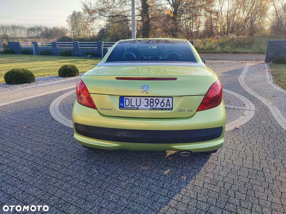 Peugeot 207 CC - 6