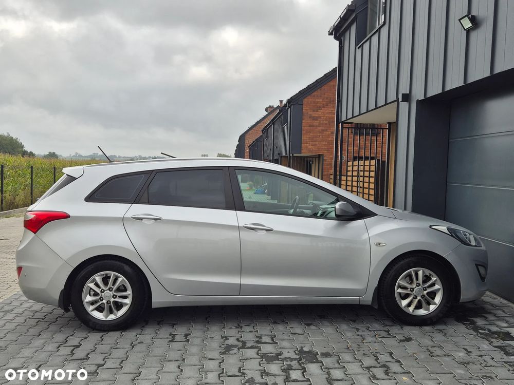 Hyundai i30 1.4 Comfort - 19
