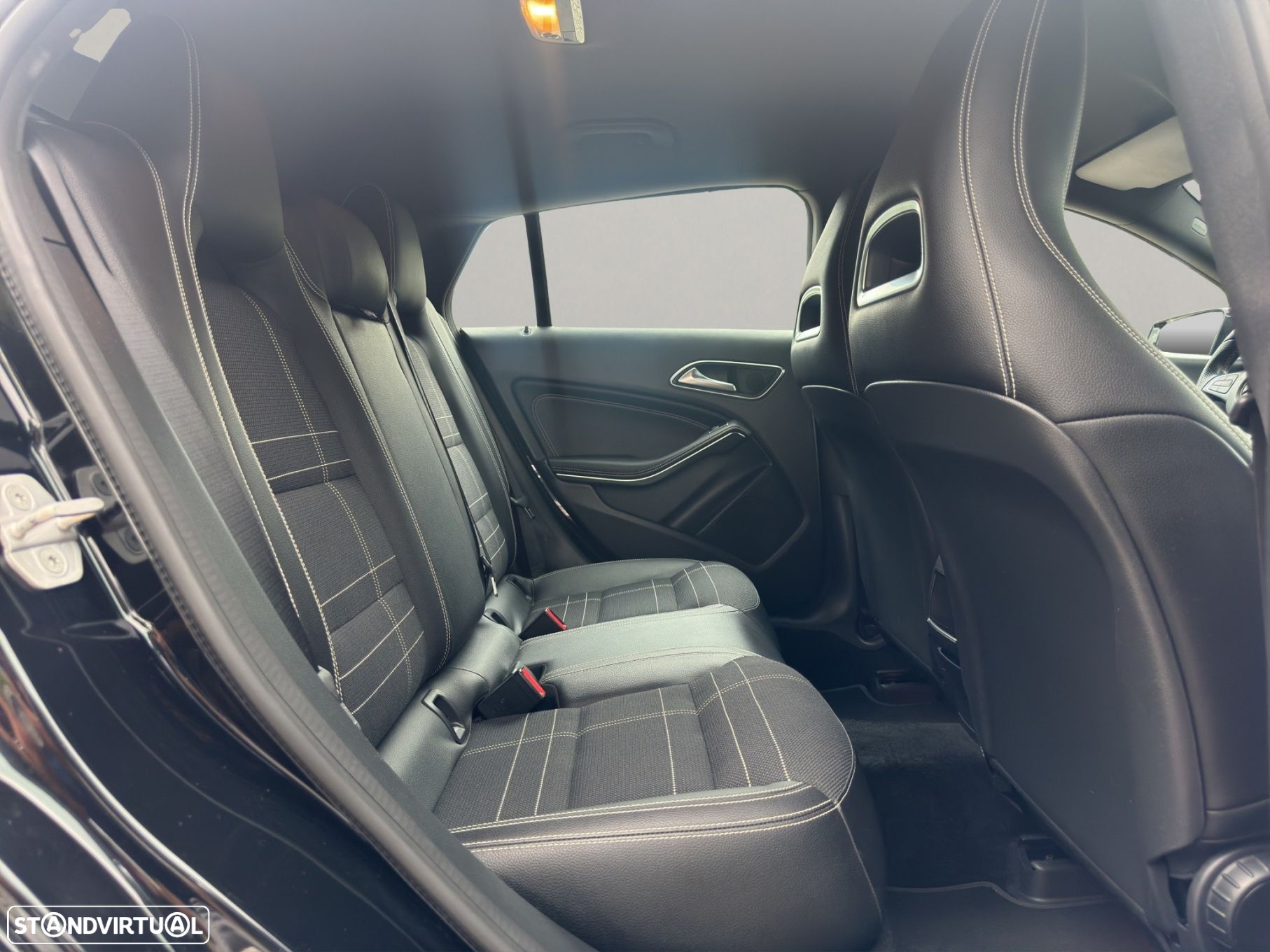 Mercedes-Benz CLA 180 d Shooting Brake Aut. - 19