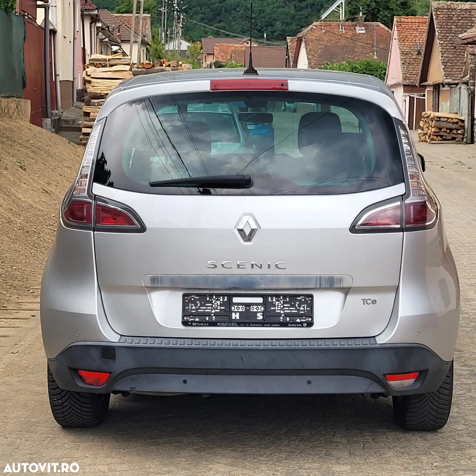 Renault Scenic ENERGY TCe 130 S&S LIMITED - 4