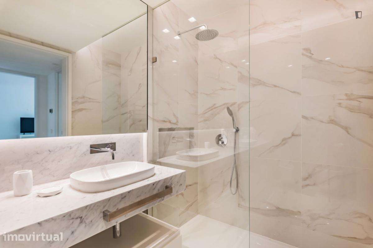 Apartamento com 1 quartos - localizado em Saldanha Lisbon - Grande imagem: 4/30