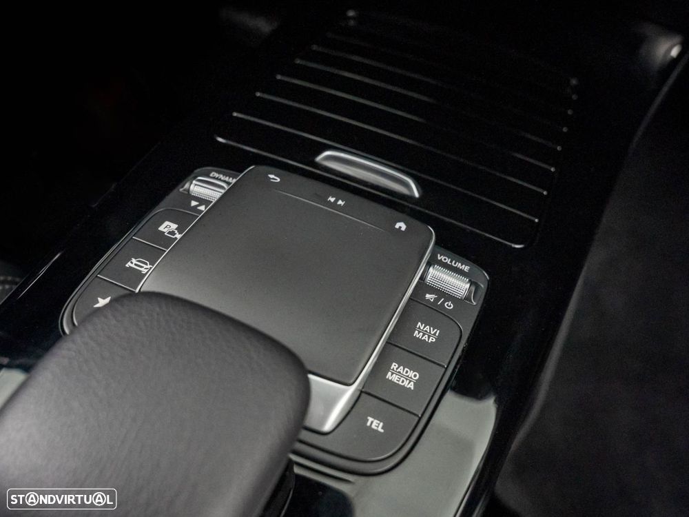 Mercedes-Benz A 250 Limousine e Style Plus - 25