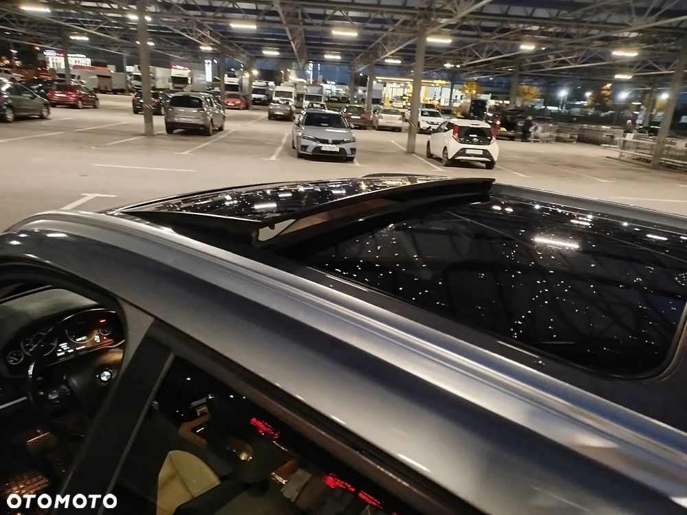 BMW X3 xDrive28i - 12