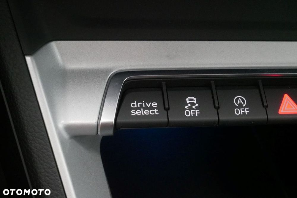 Audi Q3 Sportback - 22