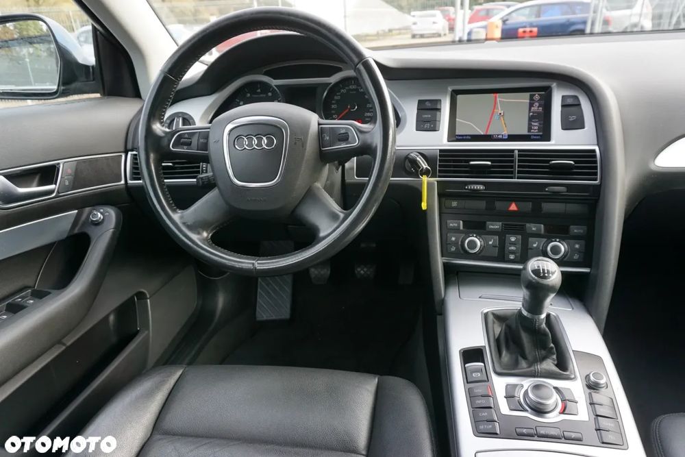 Audi A6 Avant - 14