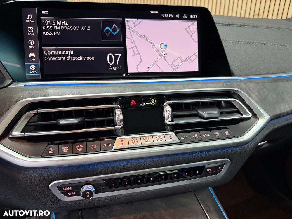 BMW X5 xDrive45e - 34