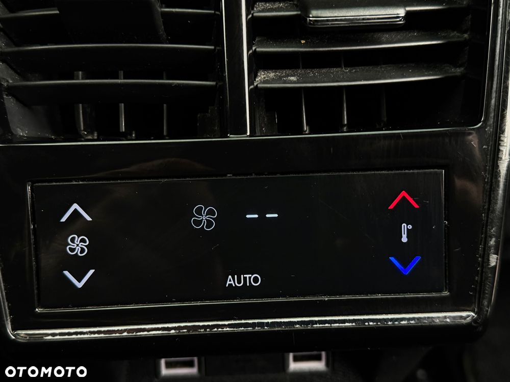 DS Automobiles DS 7 Crossback - 22