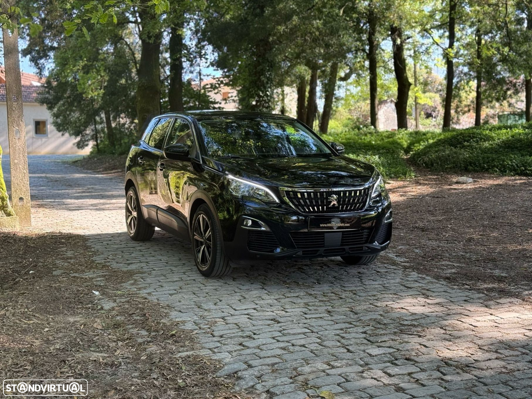 Peugeot 3008 1.5 BlueHDi Allure EAT8 - 31