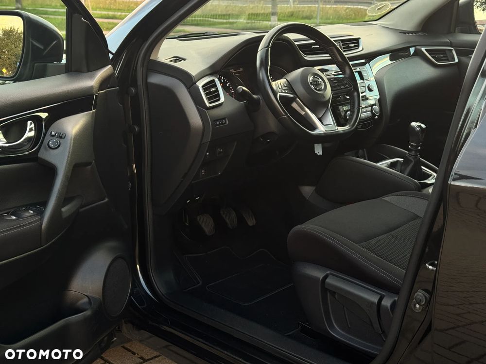 Nissan Qashqai 1.2 DIG-T N-Vision - 9