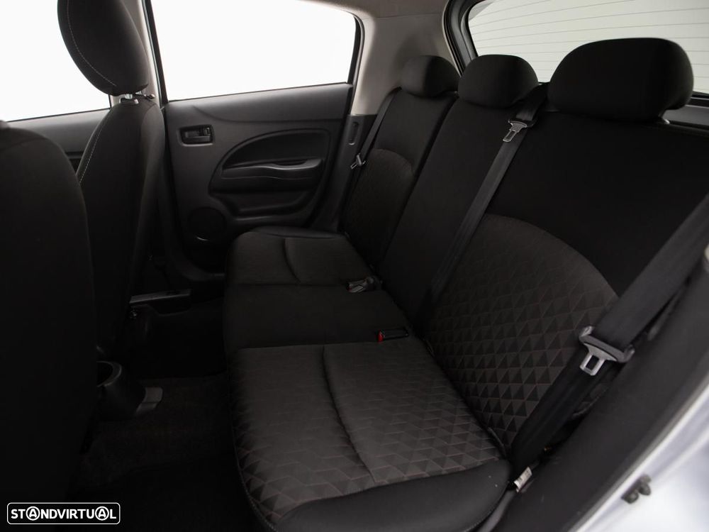 Mitsubishi Space Star 1.2 Intense - 9