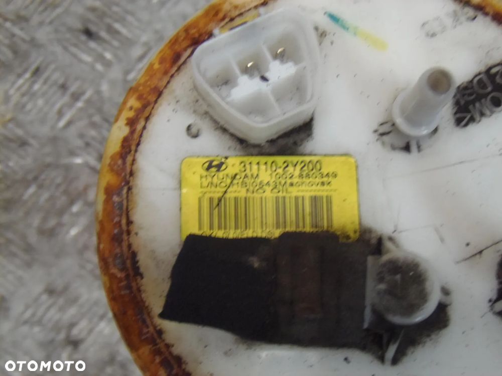 KIA SPORTAGE III 3 2014 1.7 CRDI POMPA PALIWA W BAK - 3