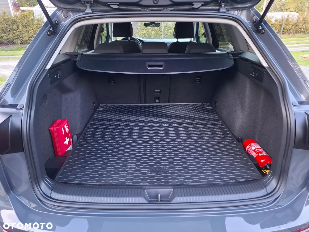 Volkswagen Golf 2.0 TDI United - 30