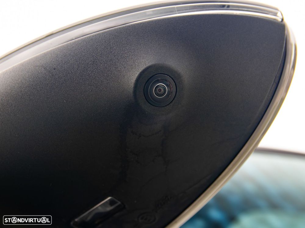 Porsche Cayenne Coupé E-Hybrid - 21