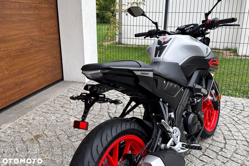 Yamaha MT - 11
