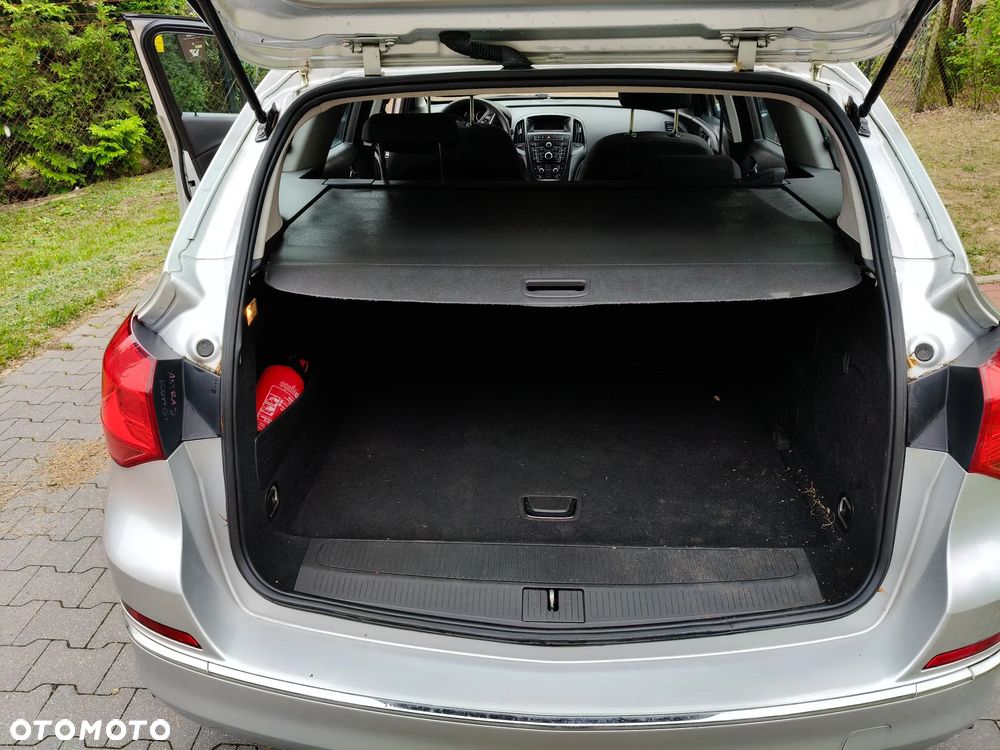 Opel Astra 1.4 T Essentia - 5
