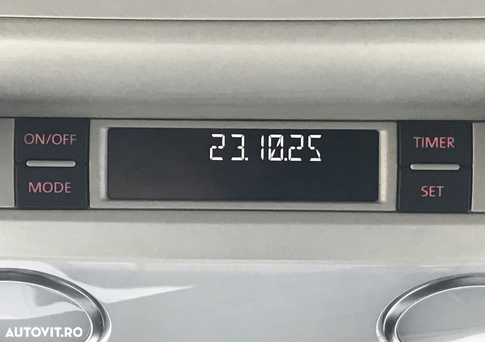 Volkswagen Caravelle T6.1 2.0 TDI 150 kW LR Comfortline DSG 4M - 30