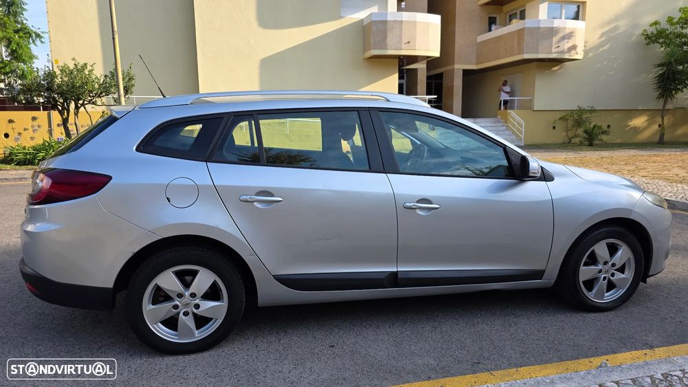 Renault Mégane Sport Tourer 1.5 dCi Avantage - 26