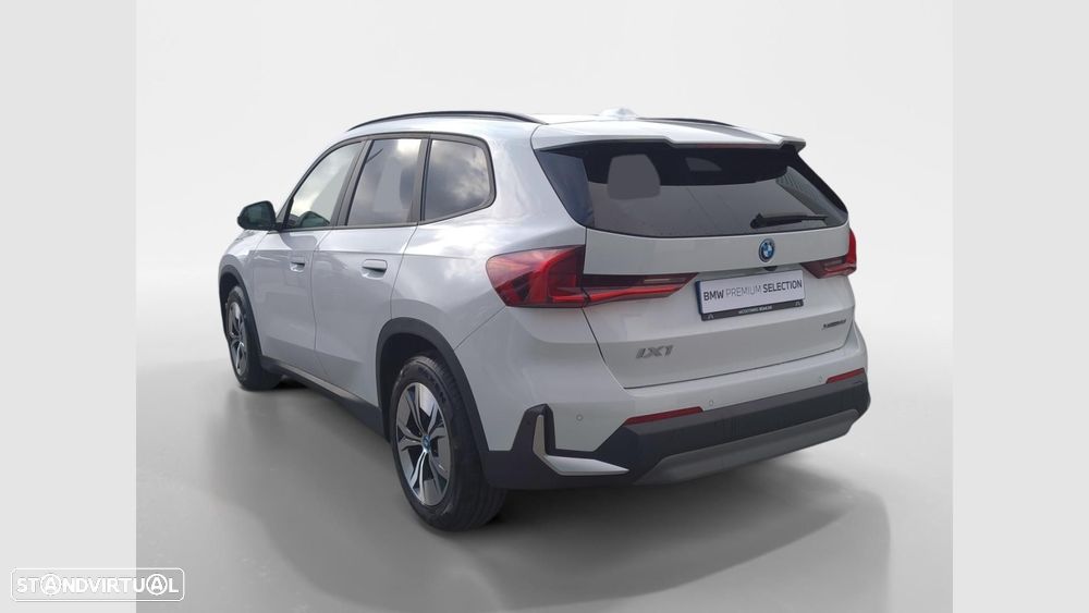 BMW iX1 xDrive30 - 8