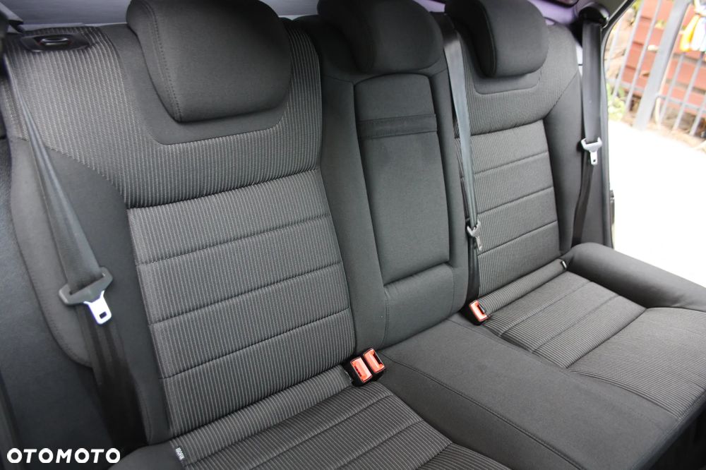 Ford Mondeo 1.6 T Ambiente - 10