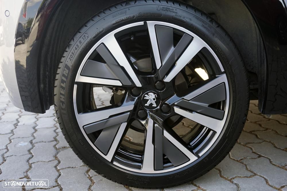 Peugeot 208 1.2 PureTech GT - 29