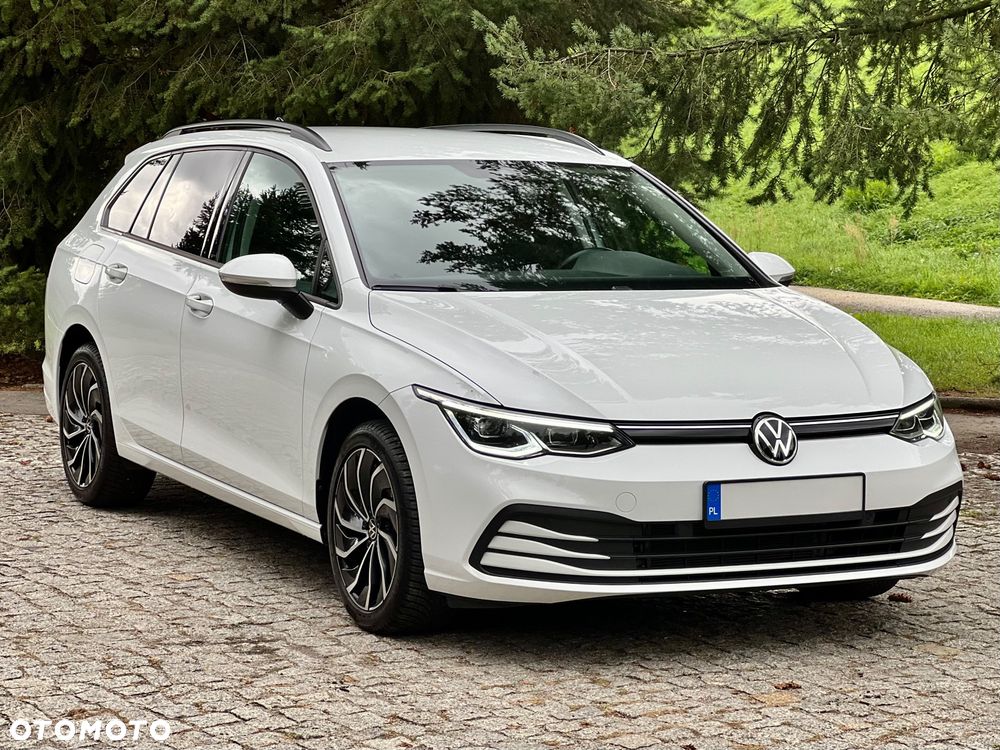 Volkswagen Golf 1.5 eTSI Life DSG - 10