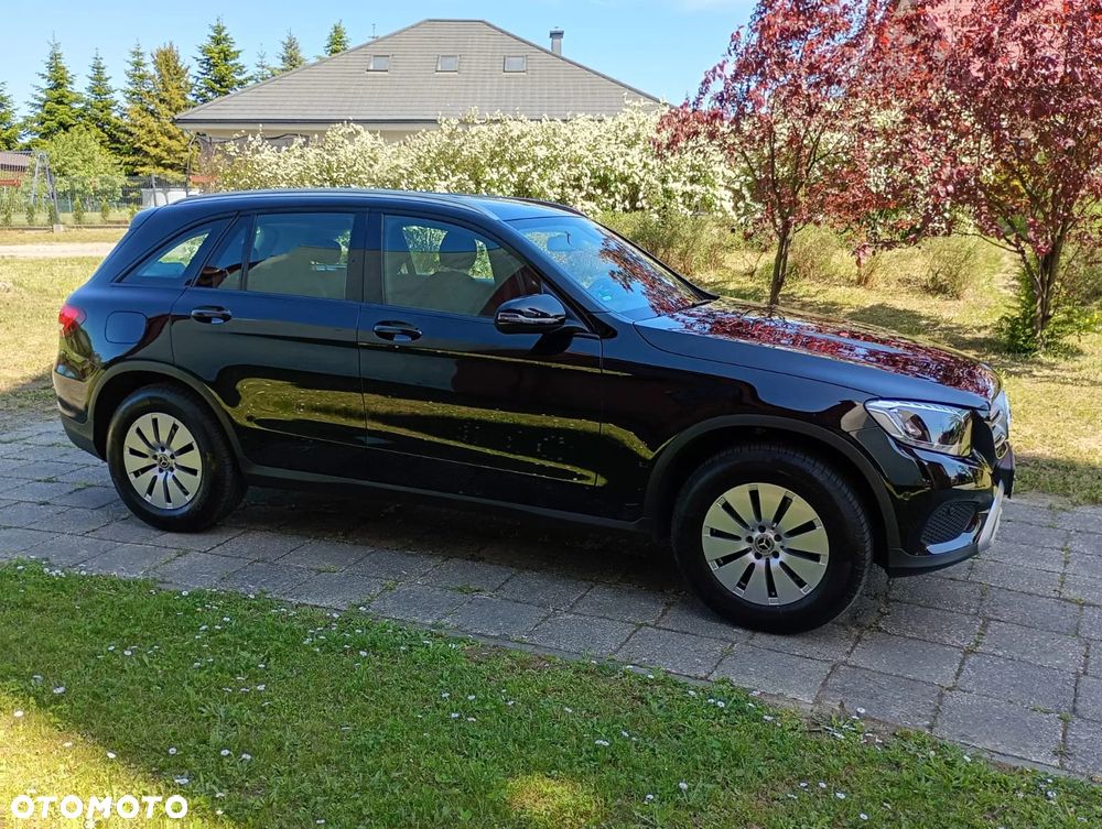 Mercedes-Benz GLC - 26