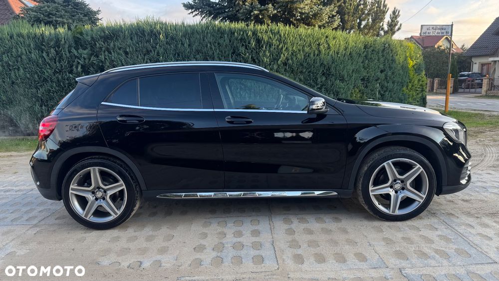 Mercedes-Benz GLA 200 (CDI) d 4Matic 7G-DCT AMG Line - 5