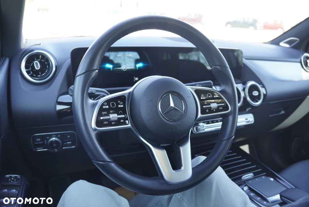 Mercedes-Benz Klasa B 250 4Matic 7G-DCT - 9