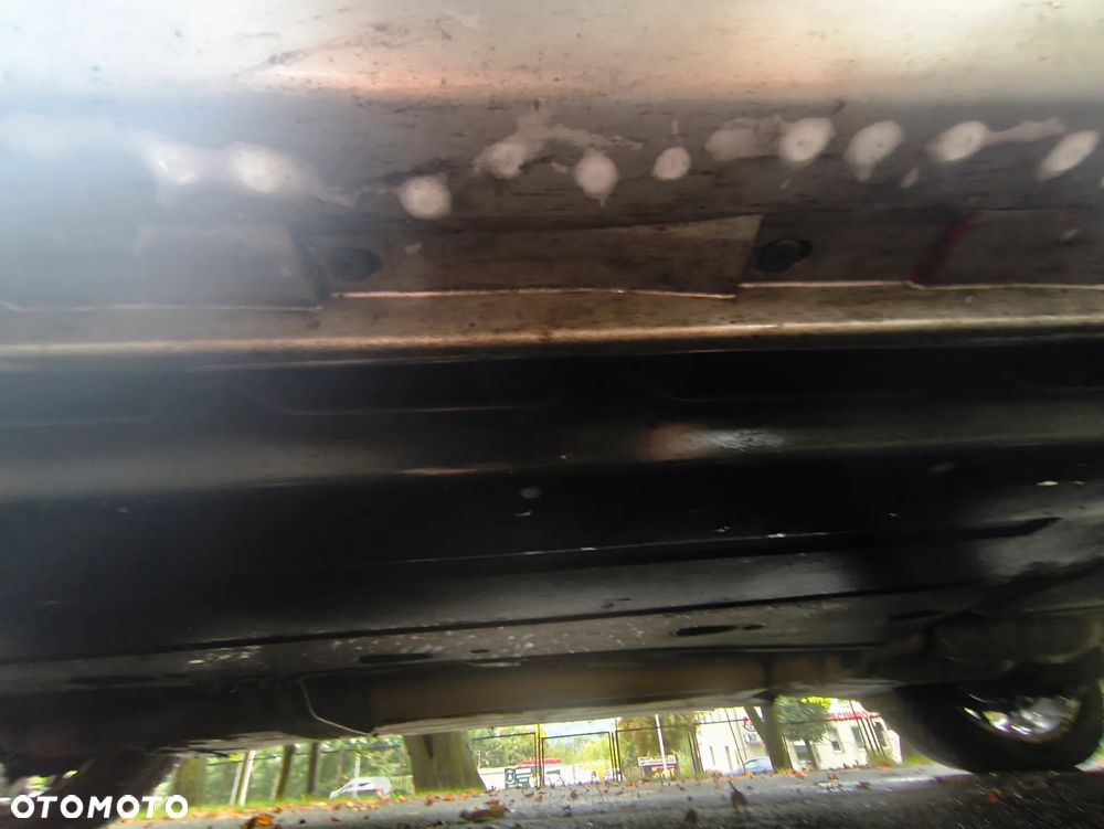 Audi A4 Avant 2.0 T FSI multitronic - 19