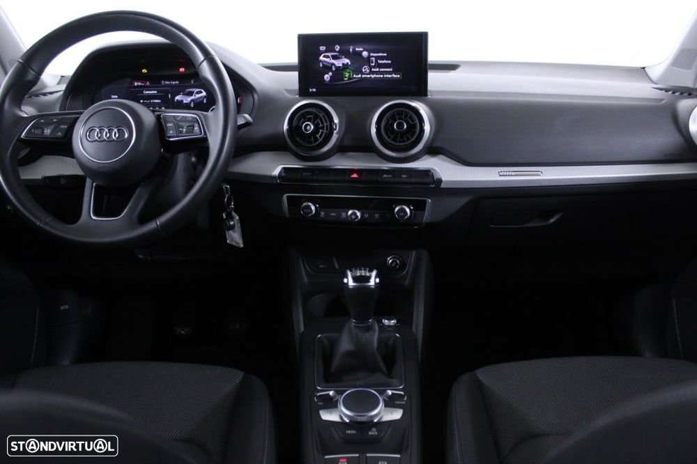 Audi Q2 30 TFSI Advanced - 18