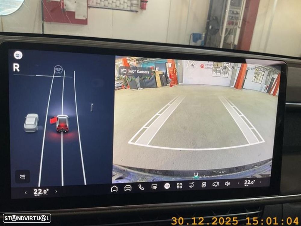 Xpeng G6 87.5 kWh Long Range - 12