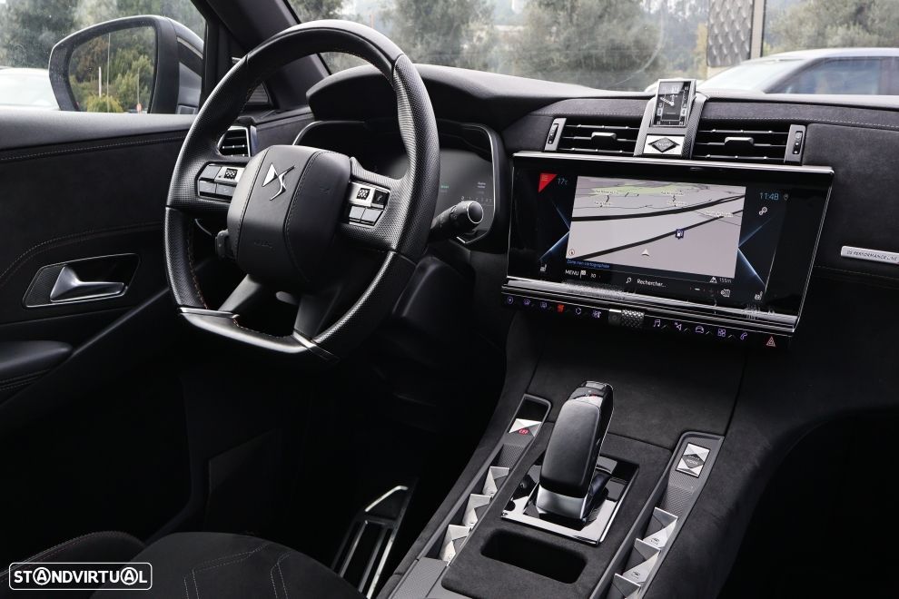 DS DS7 Crossback E-Tense Performance Line+ EAT8 - 14