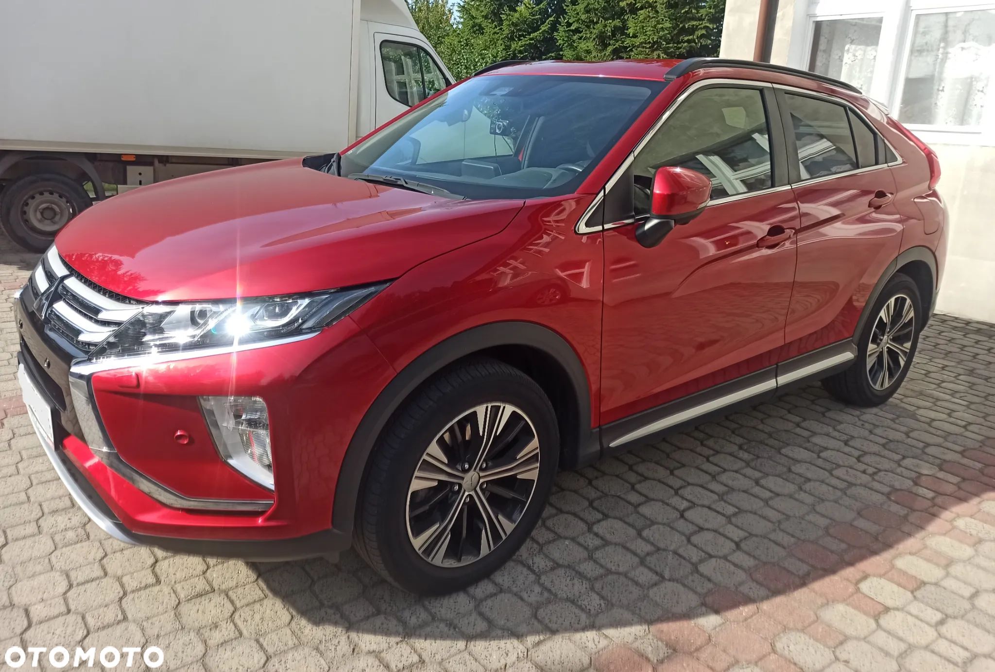 Mitsubishi Eclipse Cross - 1