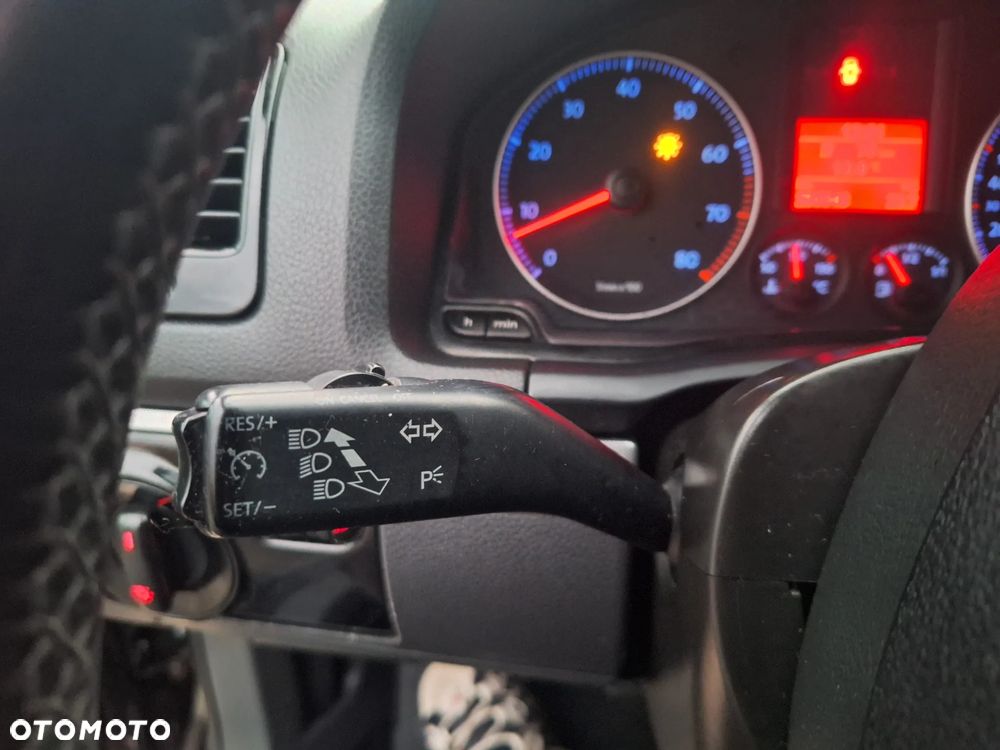 Volkswagen Golf - 12