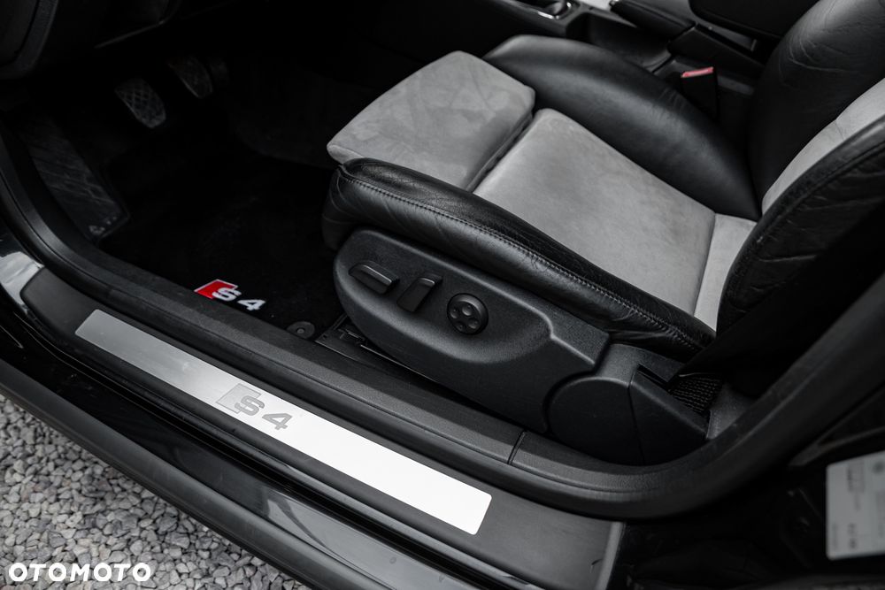 Audi S4 Avant Standard - 17