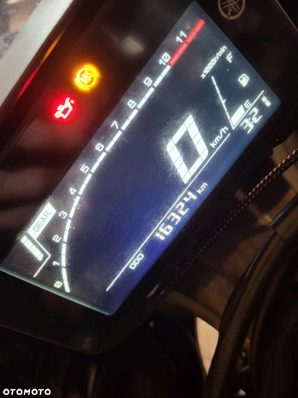 Yamaha R7 - 6