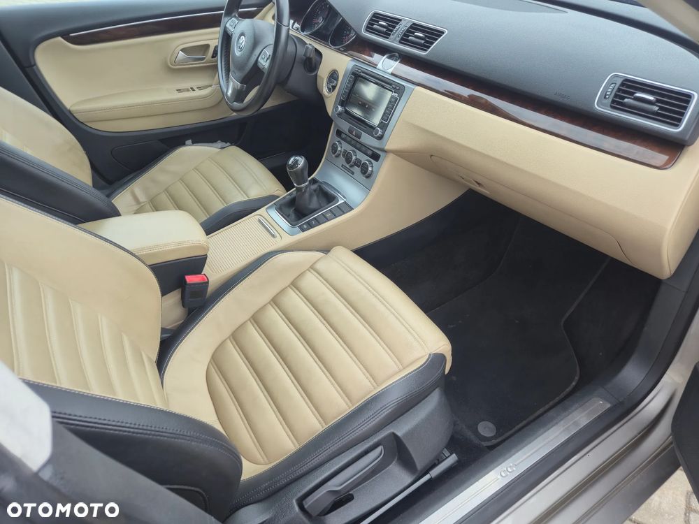 Volkswagen CC 1.4 TSI BlueMotion Technology - 36