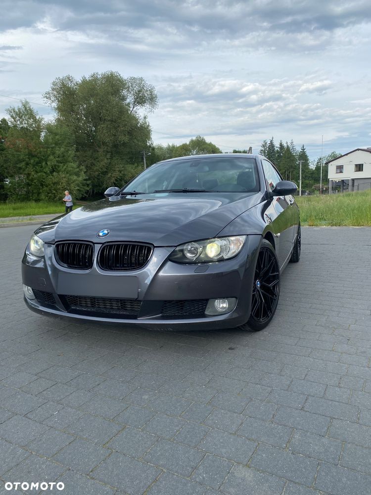 BMW Seria 3 335i Coupe - 2