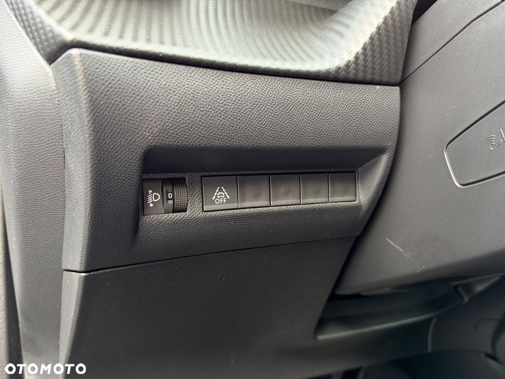 Peugeot 2008 - 26