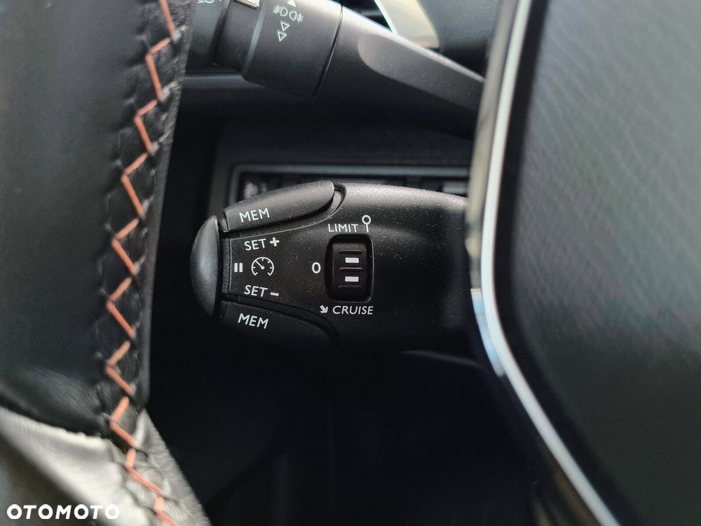 Peugeot 3008 - 15