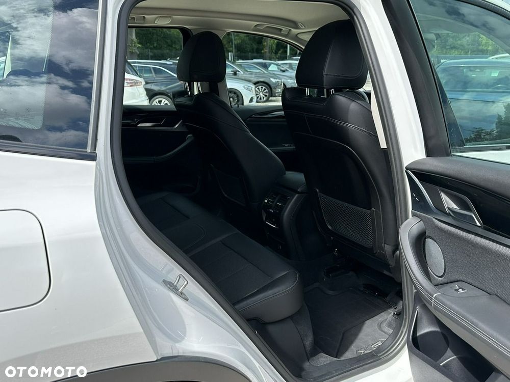 BMW X3 xDrive20d xLine - 18