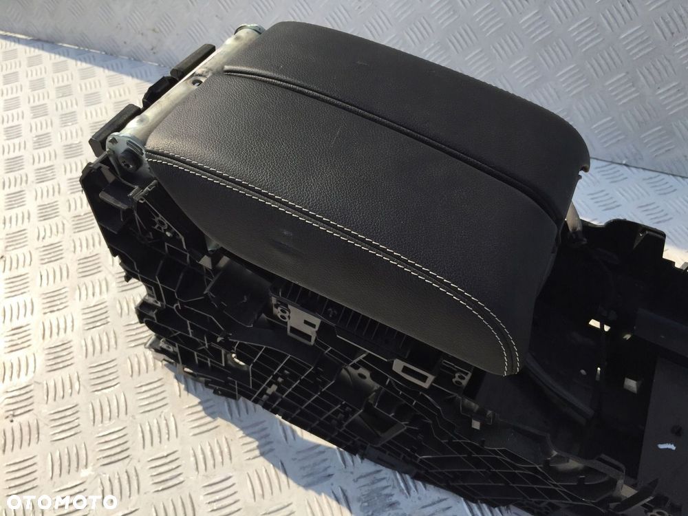 RANGE ROVER VELAR L560 TUNEL ŚRODKOWY PODŁOKIETNIK - 4