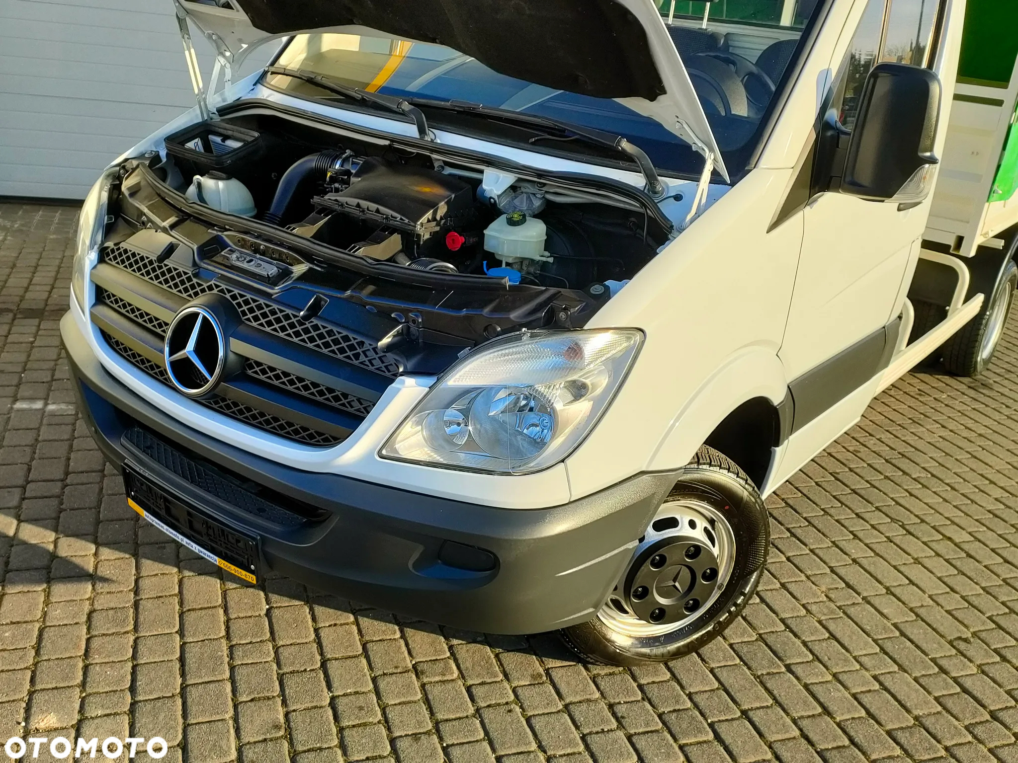 Mercedes-Benz Sprinter - 4