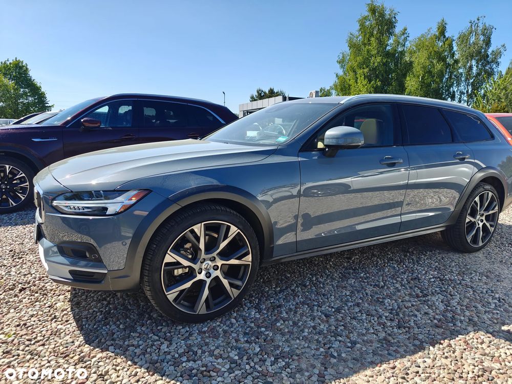 Volvo V90 Cross Country T6 AWD - 3