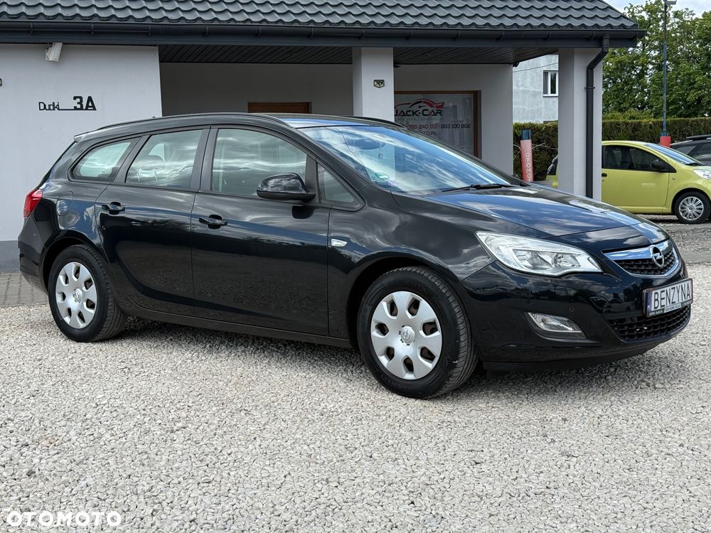 Opel Astra 1.4 T Cosmo - 8