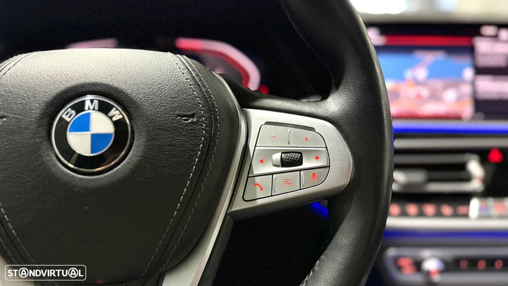 BMW X7 30 d xDrive Pack M - 23