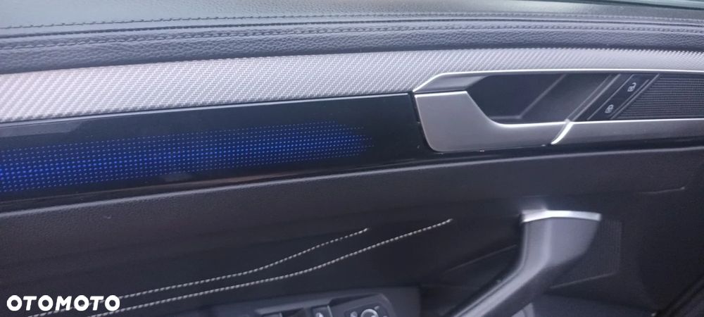 Volkswagen Arteon 2.0 TDI R-Line DSG - 17